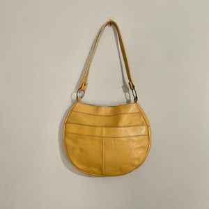 Vintage 1970s Genuine Leather Purse in Mustard Yellow
